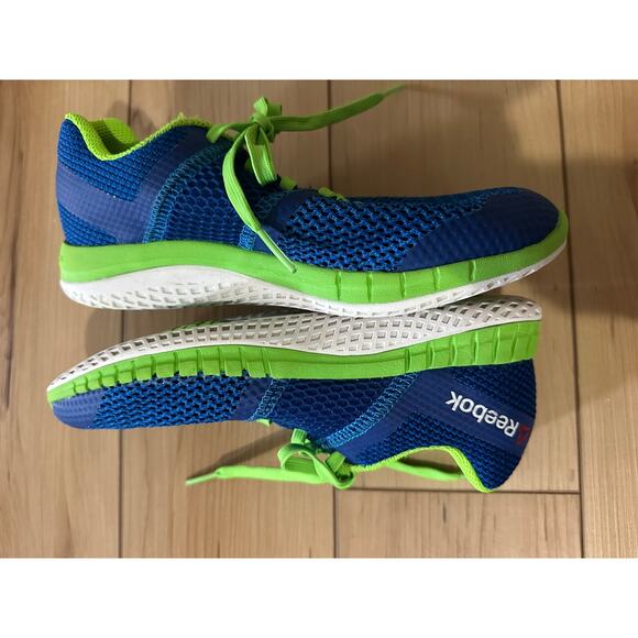 Reebok  Zprint Running  Athletic Blue and Green Size 2.5 Youth - Picture 3 of 8